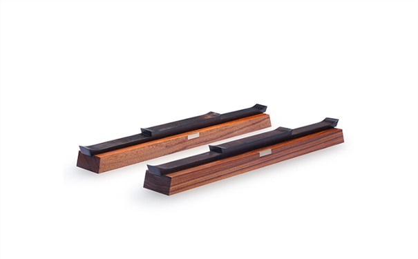 展會商務(wù)禮品送什么合適：實(shí)用商務(wù)禮品推薦
