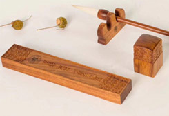 房地產(chǎn)開(kāi)盤(pán)禮品-紅木文房四寶-復(fù)旦大學(xué)定制禮品